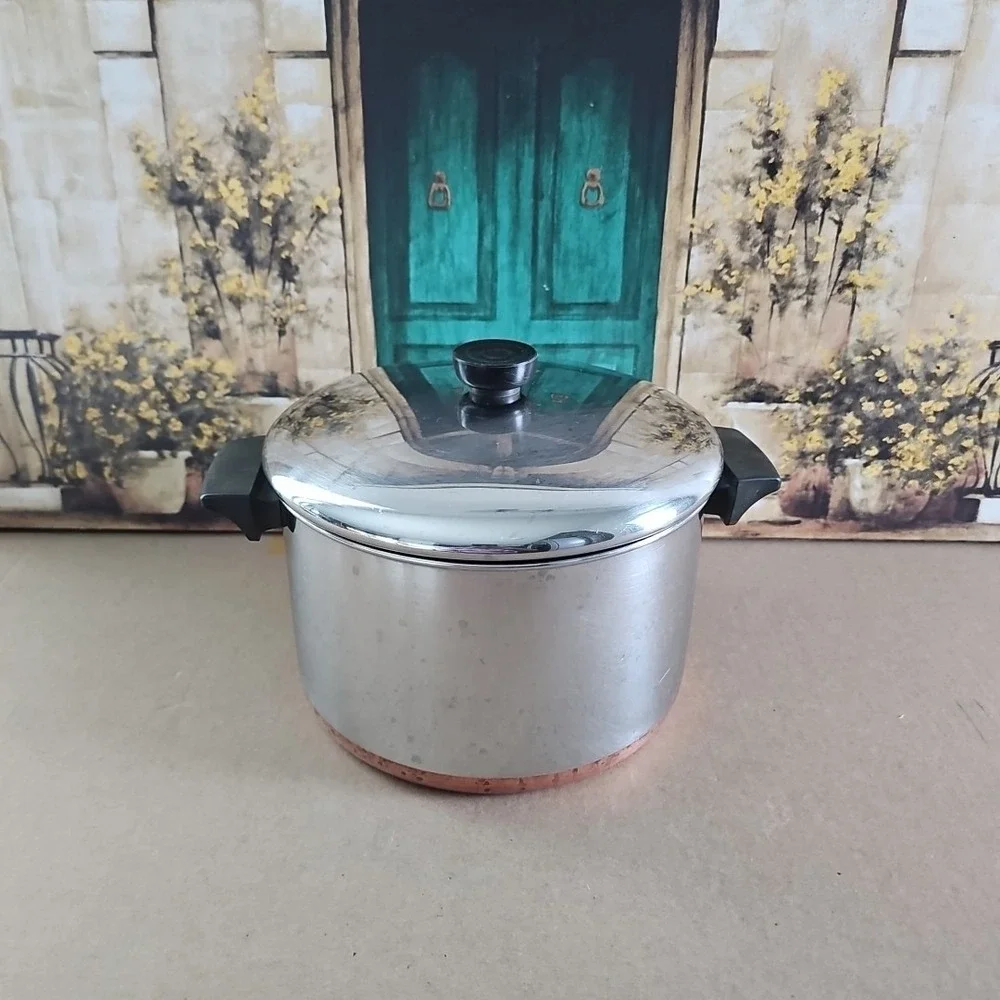 REVERE WARE 6 Qt Stock Pot & Lid Copper Bottom Clinton ILL USA Vtg Clean